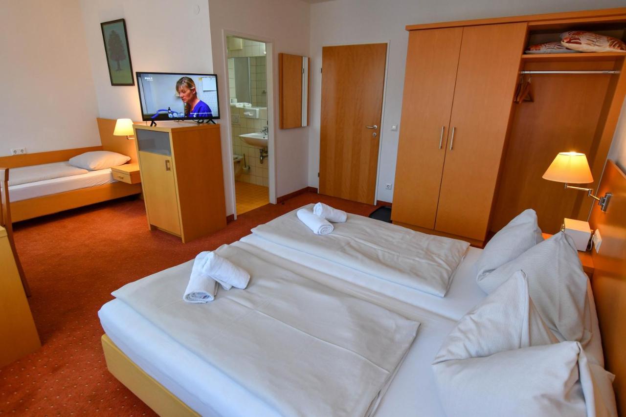 Motel55 - Nettes Hotel Mit Self Check-In In Villach, Warmbad Ngoại thất bức ảnh